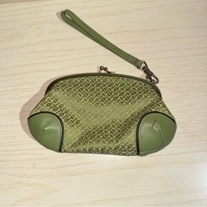 Talbots 2000's Signature Green With Logo Mini Kiss Pocket Couch Purse
